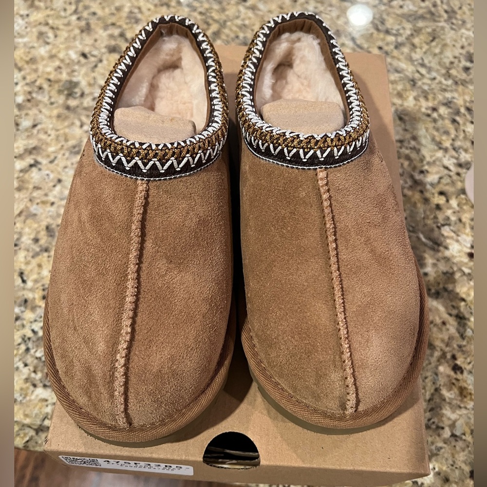 Brand New Women’s Tasman Uggs. Size 7. Missed return window.